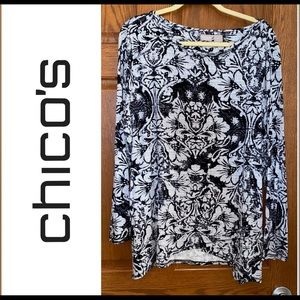 NWOT Chico’s Zenergy Size 4 Floral Top